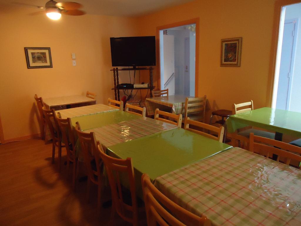 Trois-Rivières Auberge Familiale La Veranda מראה חיצוני תמונה
