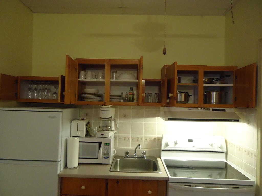 Trois-Rivières Auberge Familiale La Veranda חדר תמונה