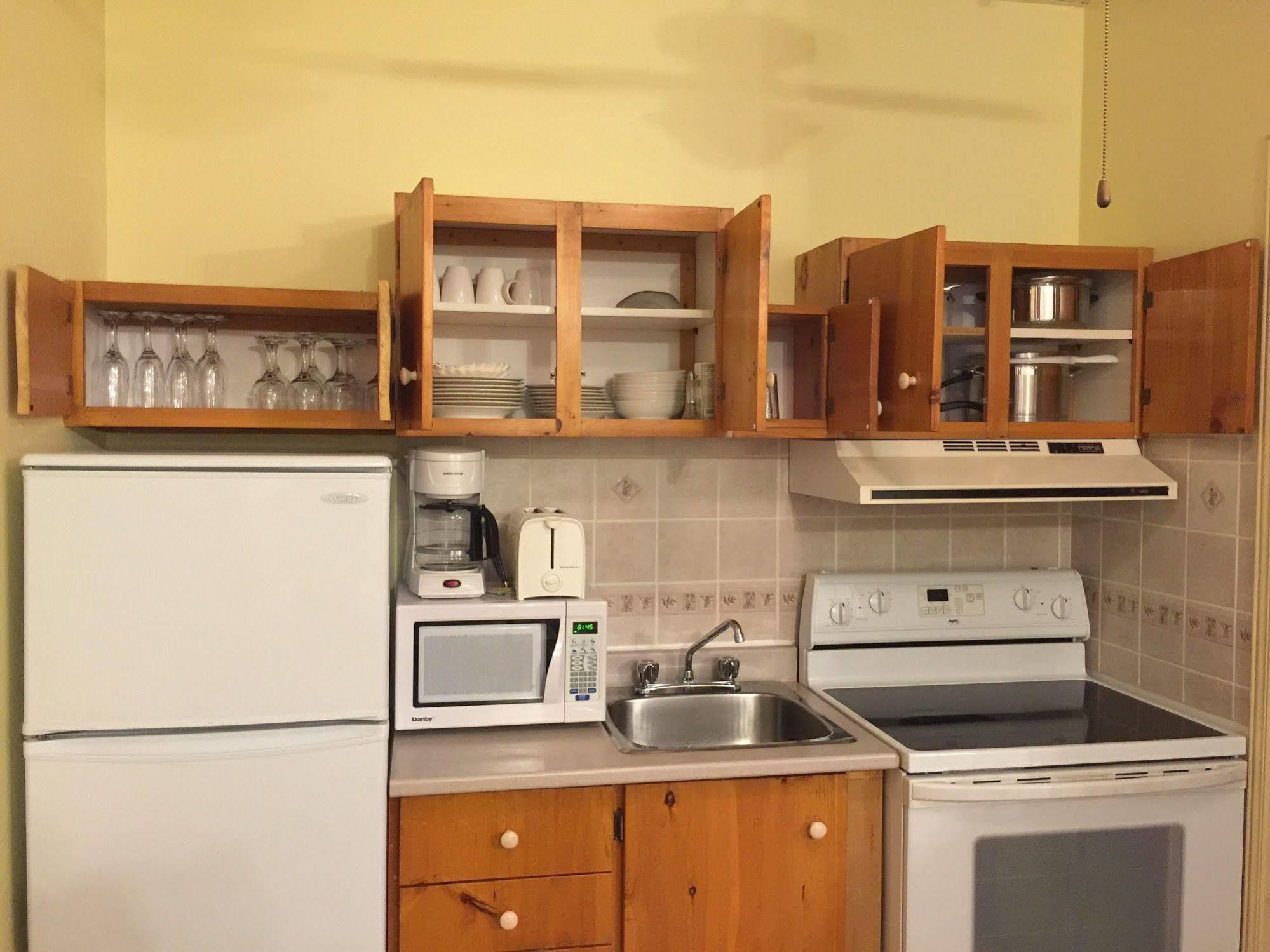 Trois-Rivières Auberge Familiale La Veranda מראה חיצוני תמונה